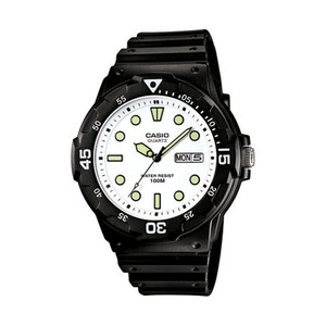 Classic Diver-Look Analog Watch