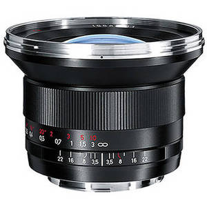 Distagon T* 18mm f/3.5 ZE Wide Angle Lens Canon EF Mounts