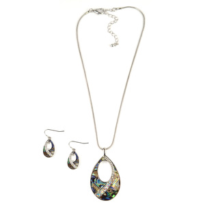 Covington Women&#8217;s Teardrop Necklace & Earrings Set
